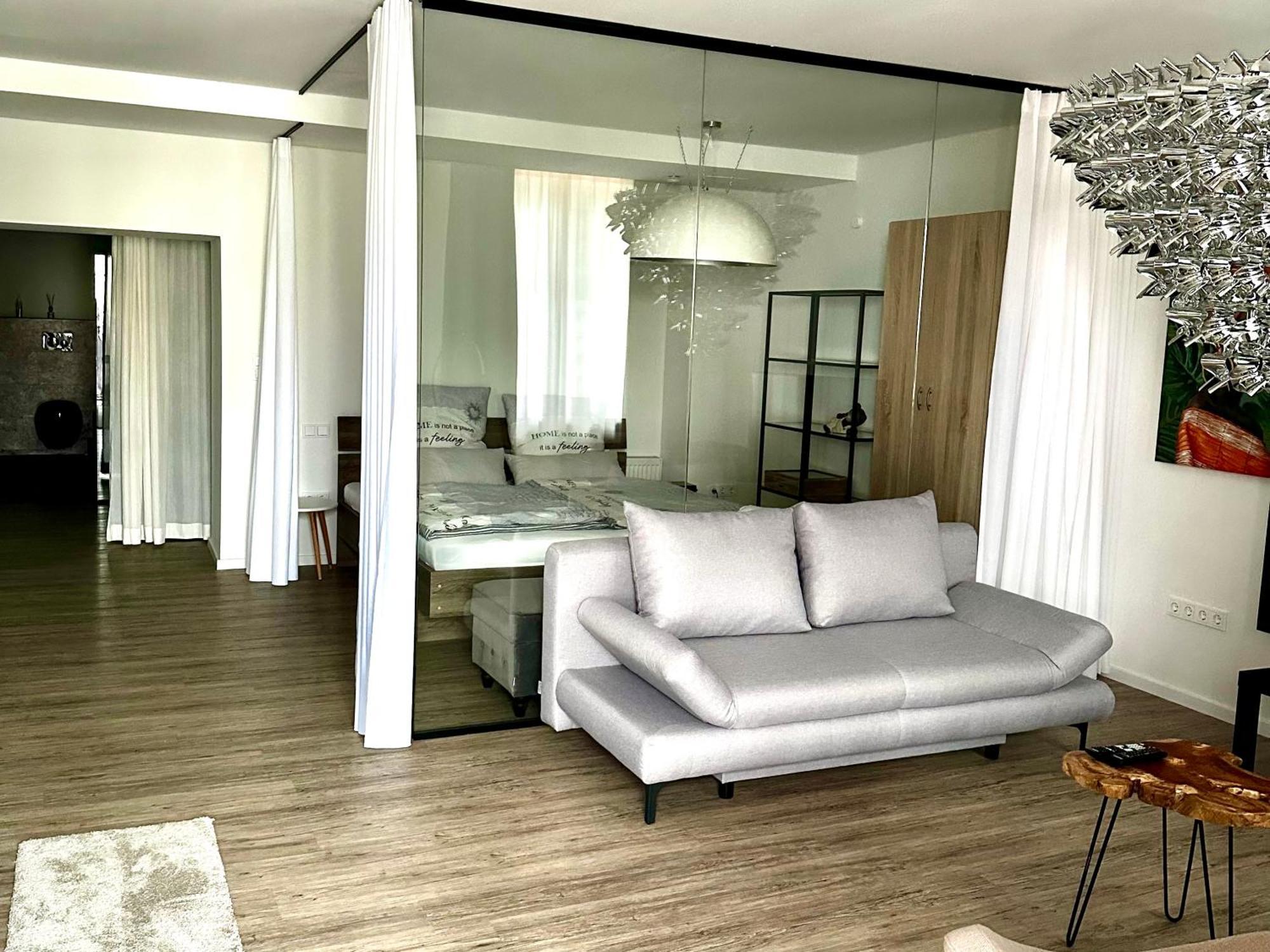 Beefree Whirlpoolsuitexl33-freeparking-fastwifi Apartment